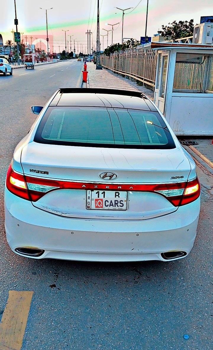 هيونداي أزيرا